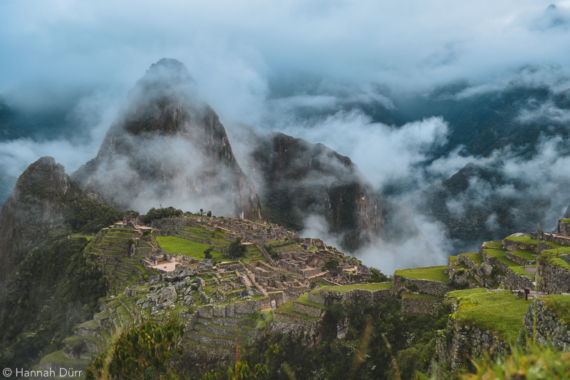 Machu Picchu im Morgendunst, Peru